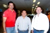 24062008
Paulino Sánchez, Lorenzo Campa y Gerardo Martínez viajaron a Michoacán.