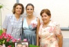 16062008
Ana acompañada por su mamá Laura Delgado y su suegra Elizabeth Villegas.