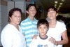 03072008
Jesús Francisco Álvarez viajó a Miami, Florida y fue despedido por María de la Cruz Marrero y el niño Jesús Marrero