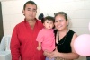 04072008
Gabriela Berenice cumplió dos años y fue festejada por sus papás Javier Puente y Yuliana Ochoa de Puente