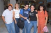 14072008
Carolina Hernández viajó a California de vacaciones y fue despedida por Lidia Espinoza, Enrique Flores, Verónica Benítez y Missael Flores