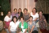 21072008
Carmen de Metlich acompañada de Beachis, Chole, Charo, Martha Espino, Josefina, Rosa, Margarita y Martha Aguirre.