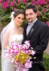 Srita. Daniela Cepeda Torres el día de su boda religiosa con el Sr. Patricio Zermeño Núñez.

Estudio Gustavo Borroel