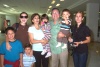 11082008
A México viajaron Luly de Garza y los niños Emiliano, Adrián y Santiago Garza, por lo que fueron despedidos por Lilia, Daniel y Lily Sánchez