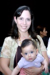 10082008
Laura Elena Mejía de Vargas con su hija Natalia Paulina Mejía