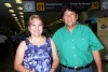 16082008
Cecilia Garay de Nava y Roberto Nava partieron hacia las playas de Cancún