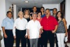 Celebra aniversario
El Sr. Obispo acompañado por miembros de la familia Mijares Solares