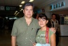07092008
Ana Anguiano viajó a Hermosillo y la despidió Gil Anguiano.