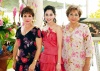 Perla De Anda Gómez el día de su despedida de soltera junto a sus amigas y familiares.