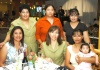 16092008
Josefina Rivera, Marcela Olivas, Alejandra Rangel, Adriana Chavarría, Brenda Esquivel, Cuquis López y la niña Estefanía.