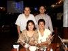 18092008
Guillermo García, Mario Marín y Rosario Ochoa se reunieron en un restaurante para festejar el cumpleaños de Estela Ochoa.