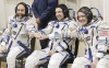 Además de Garriott, a bordo viajan el astronauta estadounidense Michael Fincke y el cosmonauta ruso Yuri Lonchakov.