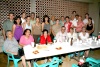 05102008
Federico Aguilera Astorga fue festejado al cumplir 60 años con una reunión organizada por su esposa Beatriz, sus hijas Beatriz, Carmen y Sandra, así como un grupo de familiares