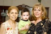 12102008
Carlos Alejo junto a su mamá Soraya Mexsen de Pizarro.