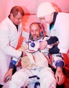 El sexto turista espacial, el estadounidense Richard Garriot, y dos cosmonautas rusos regresaron a la Tierra a bordo de la cápsula espacial Soyuz TMA-13.