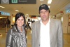 08112008
Adriana Salum y Federico Rosas viajaron a la Ciudad de México