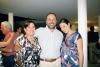 Manuel y Elsa Lechuga, Leticia García y Guillermo Garza.