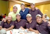 05112008
David Muñoz del Río, rodeado de un grupo de amistades que lo felicitaron por su cumpleaños