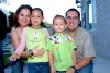 09112008
Alejandro Sotomayor Morales el día de su fiesta de tercer cumpleaños acompañado de su mamá Lisette Morales y su hermano Alan.