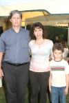 16112008
Sandra Marcela con sus padres Sergio Ramírez Martínez y Sandra Romo de Ramírez