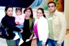 23112008
Tere Salazar, Isabella Rosas, Tere Ramírez, Maru Quintero y Ricardo Rojas.