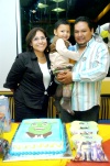 23112008
José Diego Juárez lució feliz en su fiesta de cumpleaños.