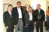 29112008
Ramón Iriarte, Felipe Cedillo, Carlos Fernández y Mauricio Ceniceros, captados en la sala de espera del Aeropuerto de Torreón