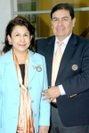 27112008
Leticia Martínez de Contreras y Guillermo Contreras, presidentes del Club Rotario Torreón