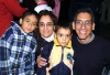 06122008
Yadira Sabag de San Miguel con sus hijas Andrea y Ana Sofía San Miguel.
