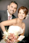 Srita. Marcela Galindo Legaspi y Sr. Salvador Silva Sánchez contrajeron matrimonio civil el sábado 25 de octubre de 2008.

Estudio Laura Grageda