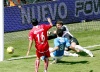 Vela concretó su anotación luego de encontrarse con un taconazo que puso el atacante paraguayo Pablo Daniel Zeballos, quien había ingresado tres minutos antes al partido, en la mejor jugada al ataque de los celestes en toda la serie, en la que ligaron varios toques antes de que el balón terminara en las redes.