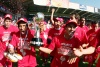 En la ceremonia del 'juego limpio', los jugadores de ambos equipos salieron tomados de la mano con niños para pedir que el partido se jugara fuerte pero leal.