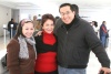 13122008
Rumbo a Veracruz viajaron Lucy Lima de Borrego, Nancy D’Samper García y José Gerardo Borrego