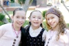08122008
Sabrina junto a su mamá Edith de Lozada, sus hermanas Sammy y Arantza, y su prima Huguette Prado Valenzuela.