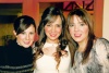 Mítrala y Eugenio De La Garza con sus hijas Andrea y Bárbara.