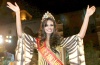 La ganadora del certamen Nuestra Belleza Sinaloa 2008, Laura Elena Zúñiga Huizar, de 23 años, y siete hombres más fueron arrestados con armas y miles de dólares en efectivo en Guadalajara.