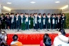 14122008
Alumnos del colegio Montessori, se presentaron en Cimaco Cuatro Caminos para deleitar a los visitantes con sus villancicos navideños.