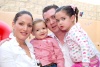 28122008
Lorena de Galindo y Francisco Galindo con sus peques Francisco y Ana Paula Galindo.