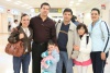 05012009
Cristina y Adelaida de Villa viajaron a Cancún y fueron despedidas por Gustavo de Villa.
