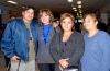 07012009
Alejandra Villalobos y sus hijos arribaron a Torreón desde Hidalgo y lo recibió Rosa Elena García