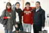 11012009
Lourdes Reyes, Alfonso y Sayra Pérez regresaron a Torreón procedentes de Cancún.