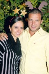 Celebran en familia 
Sergio Berlanga y Bertha Espinosa de Berlanga en compañía de sus hijos, nietos y bisnietos.
