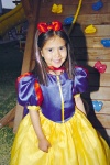 14022009 Ámbar Skarlette Alexia Ayup Pérez festejó como princesa su quinto cumpleaños.