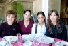 12022009 Nora de Zermeño con sus hijas Maryla, Diana, Norma y Nora.