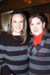 Celebra entre amigas
Marla, la festejada Mary Cristy y Marcia.