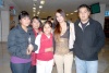 20022009 Yadira Cabral y Raquel García viajaron a canadá y las despiden Vanessa, Jaime y Blanca.