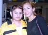 04032009 Jorge Fierro viajó a México y lo despidió su esposa Maria Elena y sus hijas Rosario y Jaqueline.