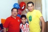 14032009 Sebastián Tejada Márquez fue festejado al cumplir tres años con una piñata organizada por sus papás Édgar Tejada e Iris de Tejada, así como por su hermanito.