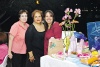 15032009 Soad Izaguirre Carrillo festejó su cumpleaños recientemente junto a familiares.