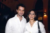 Manuel Hernández, Ángela de Barrios y Vicky Arenas de Hernández.